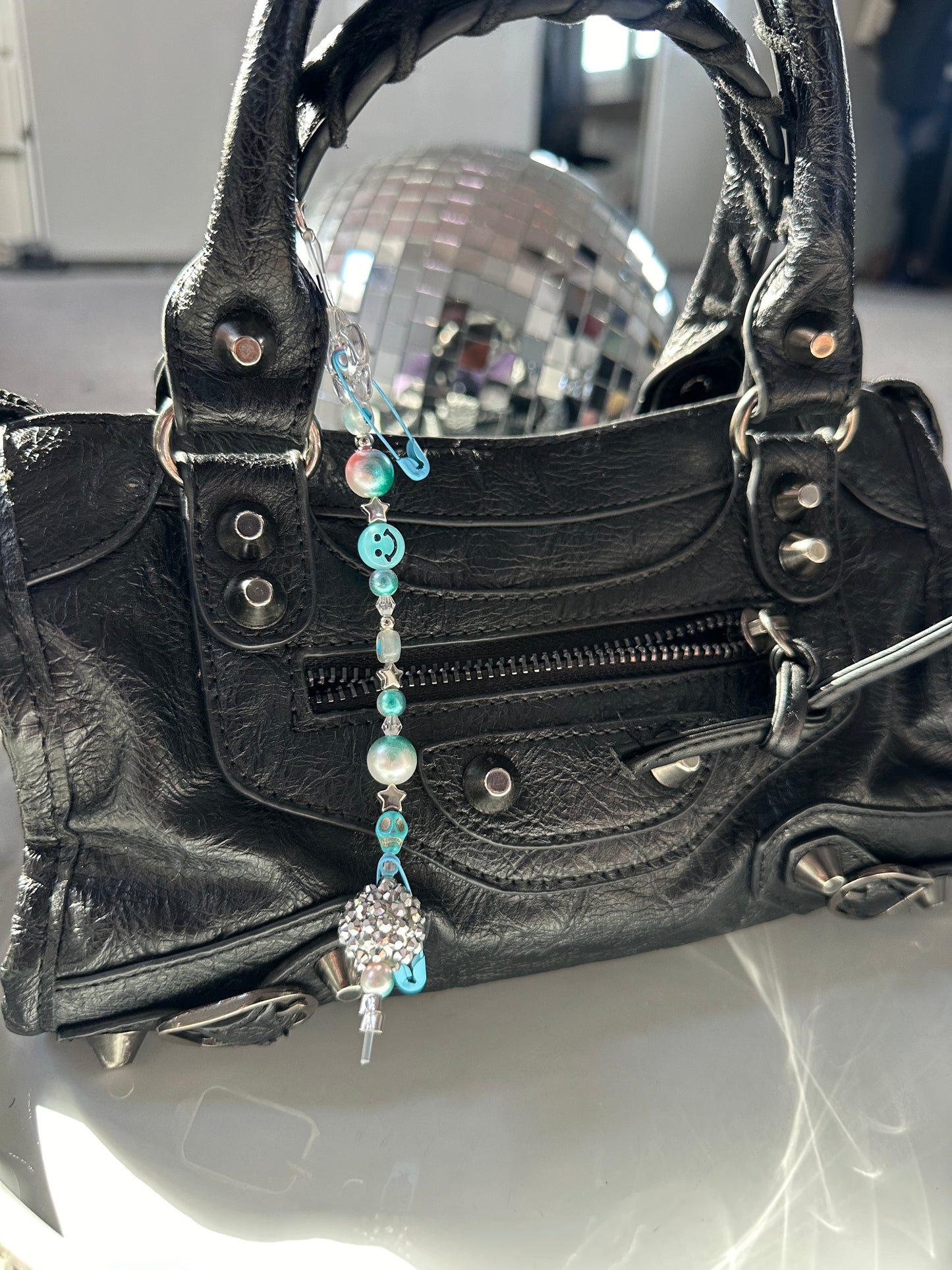Icy keyring