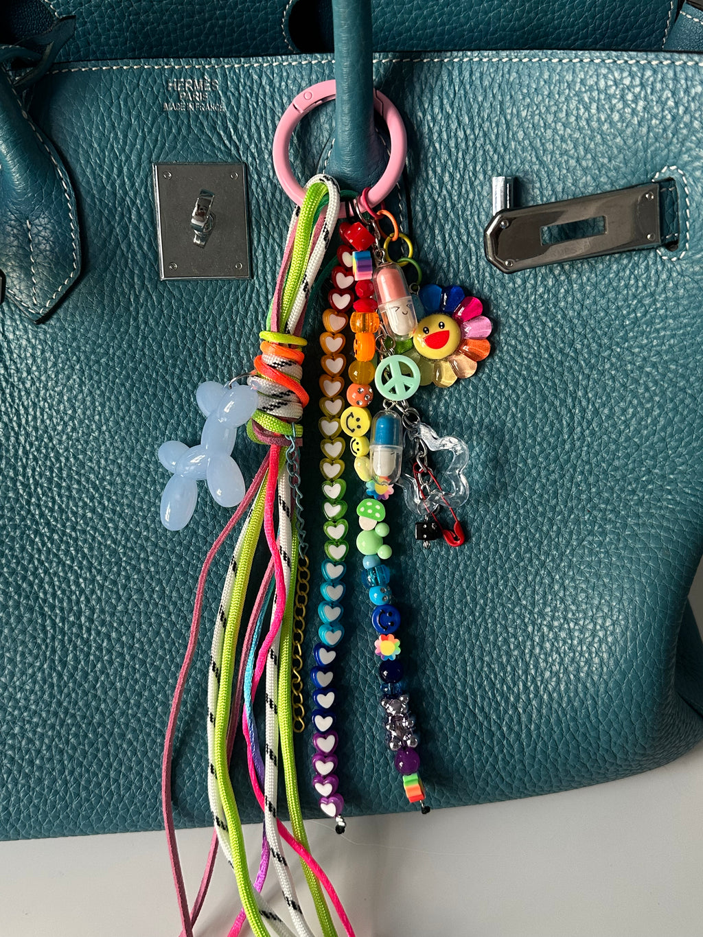 Abby bag charm (pink)