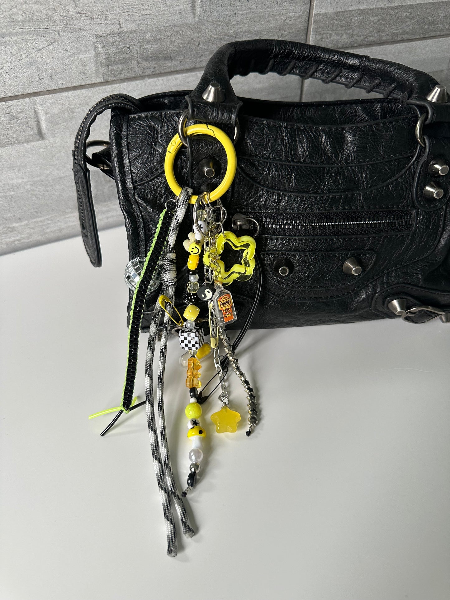 Gin bag charm