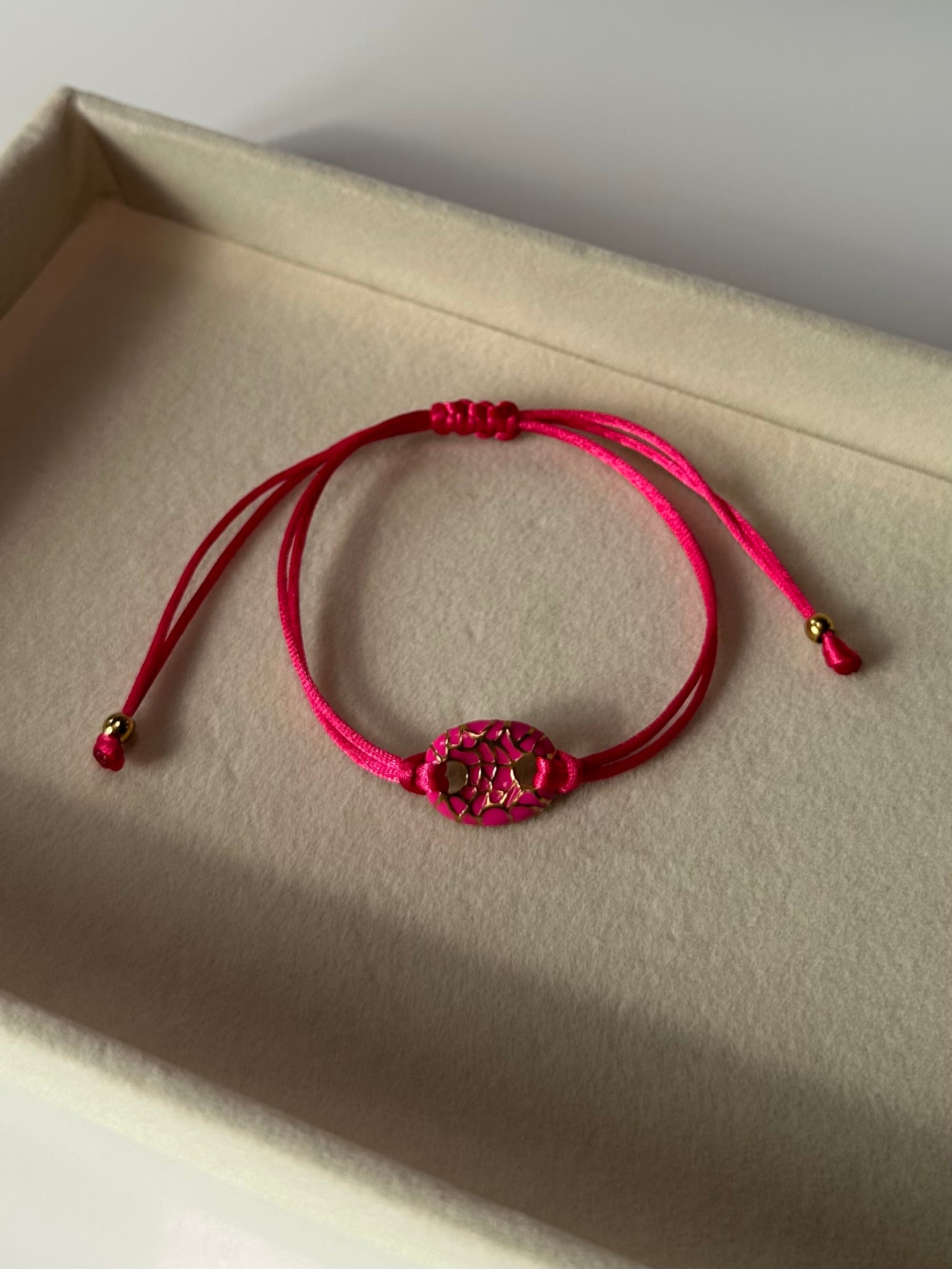 Pink & Gold adjustable bracelet