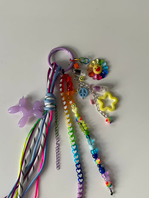 Abby bag charm (purple)