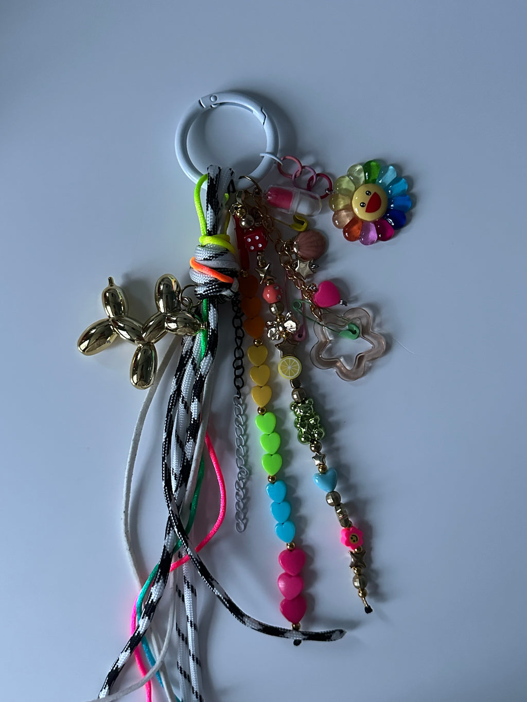 Abby charm (gold)