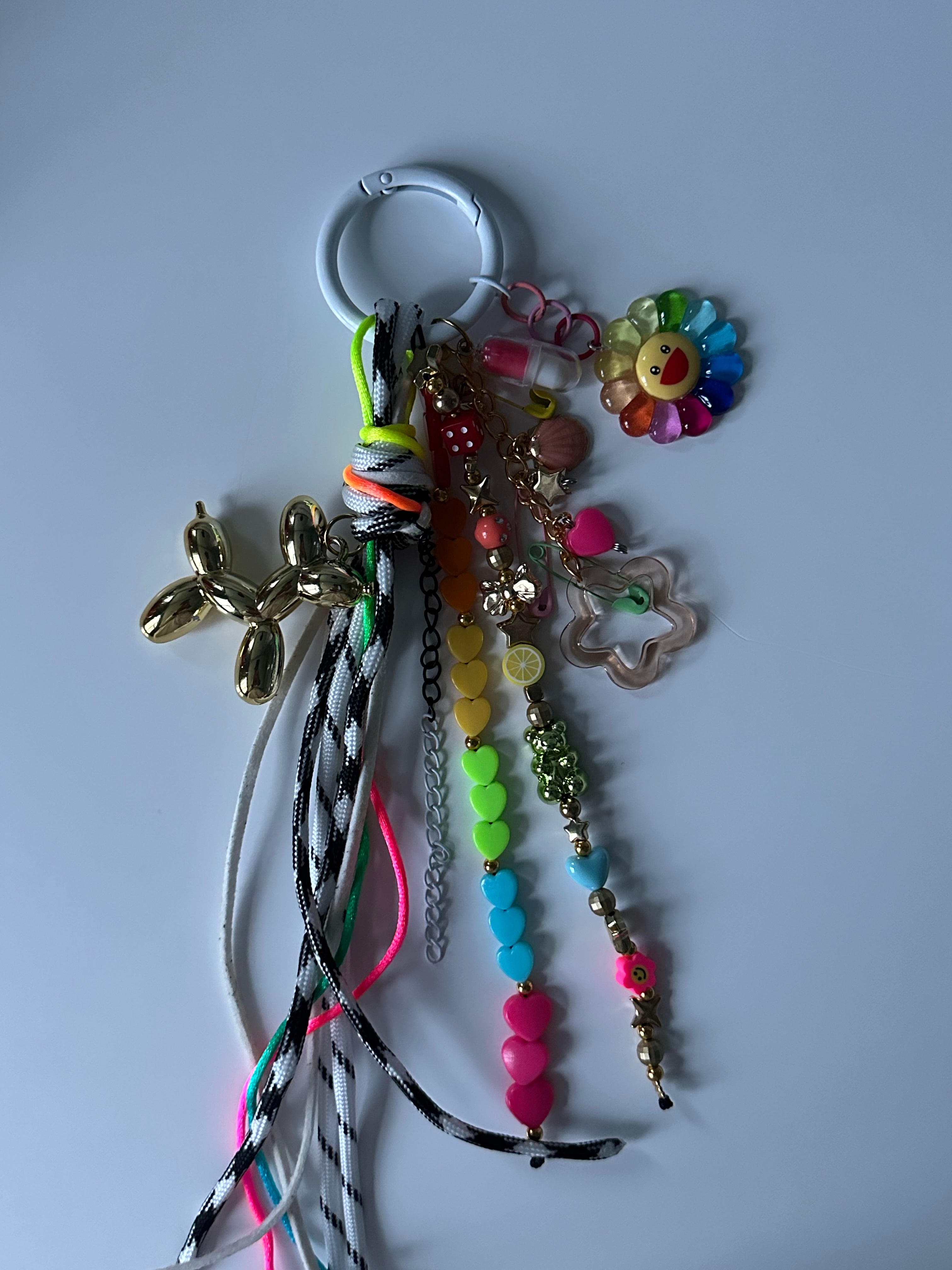 Abby charm (gold)