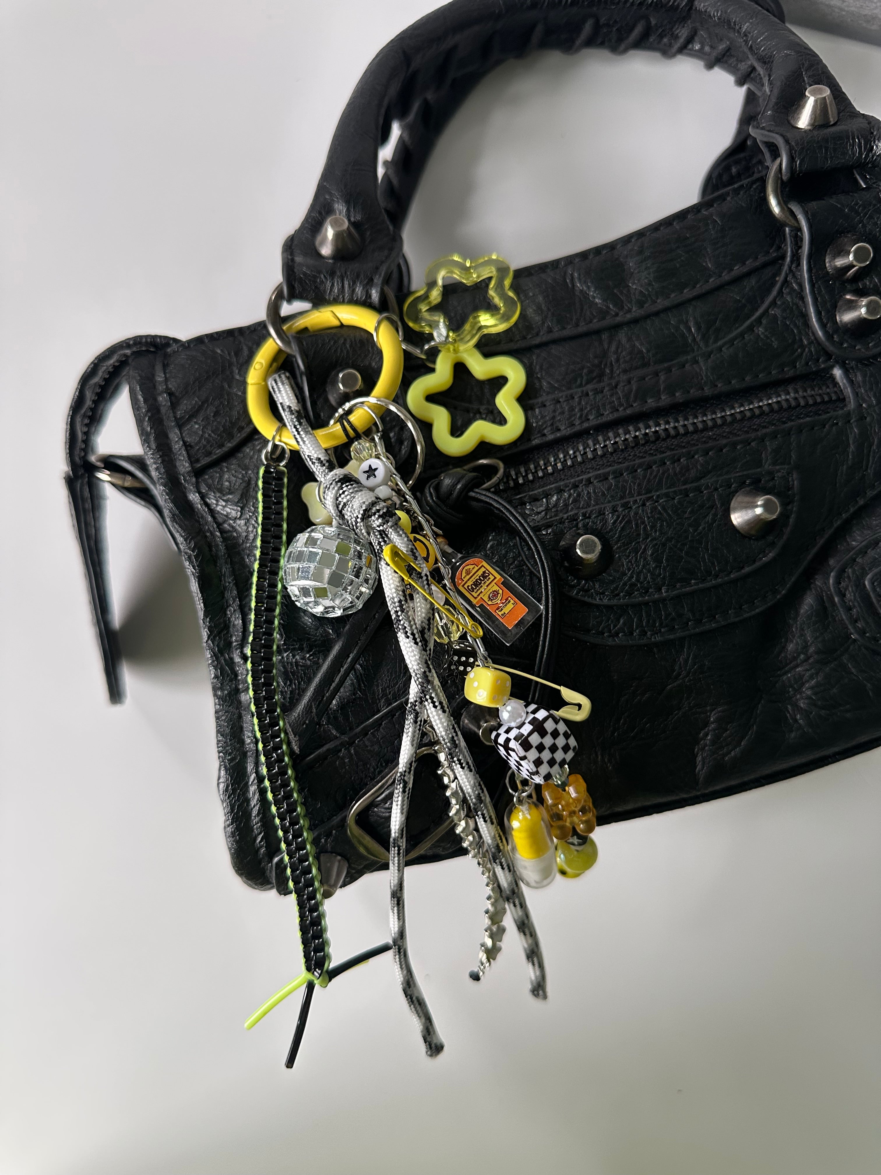 Gin bag charm