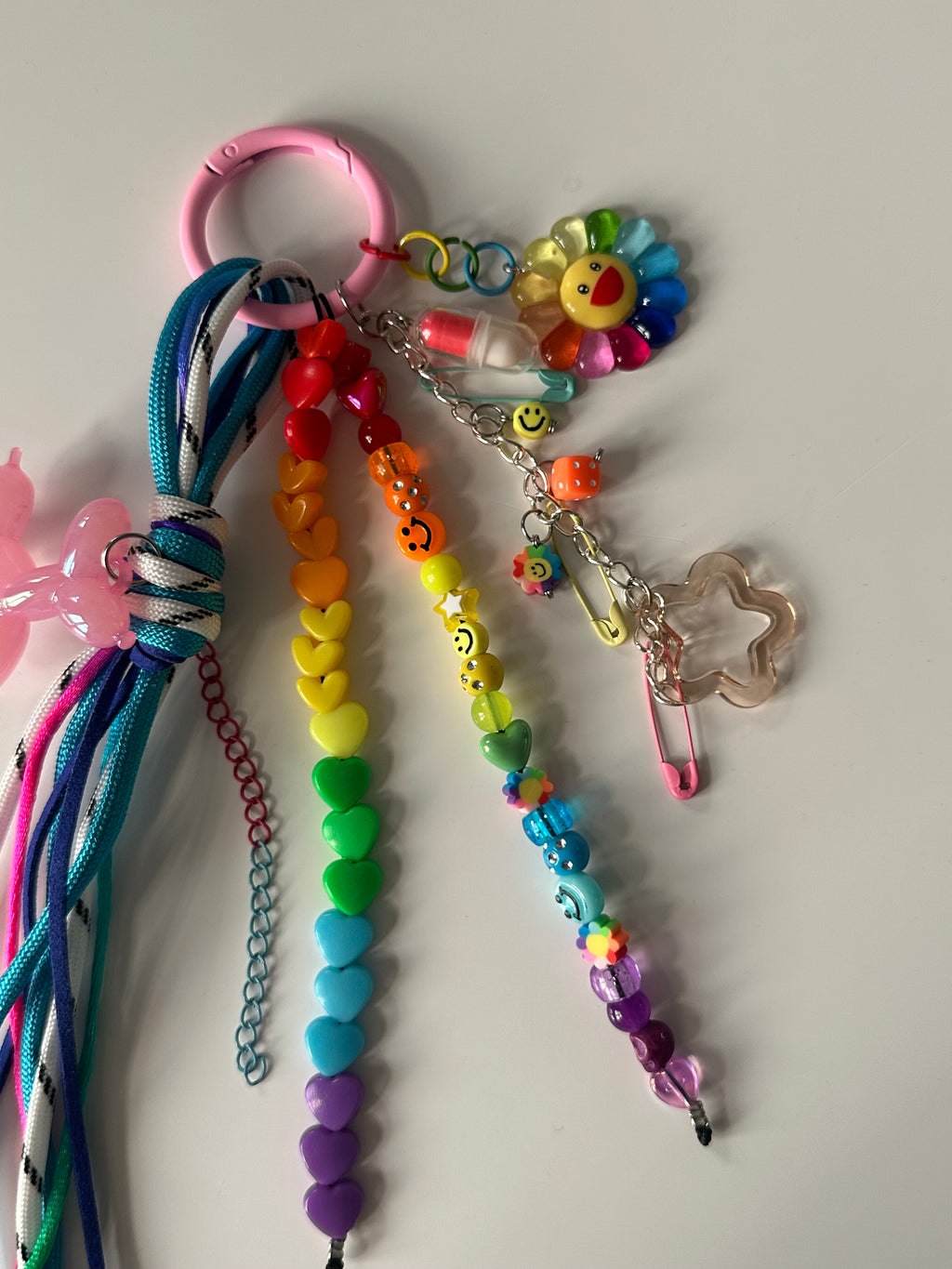 Abby bag charm (pink)