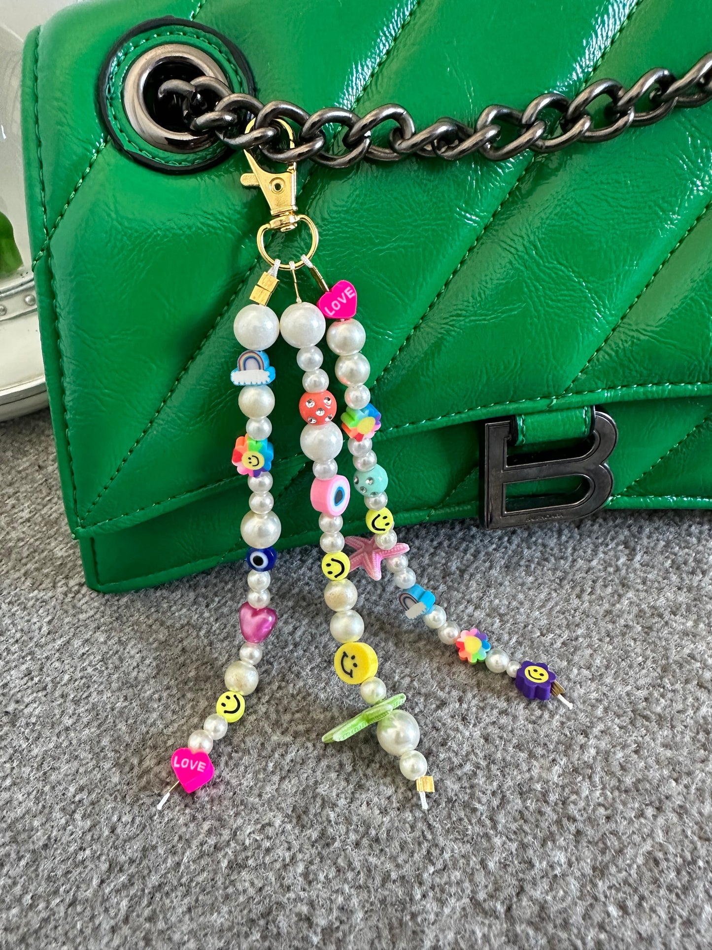 Pearly bag charm