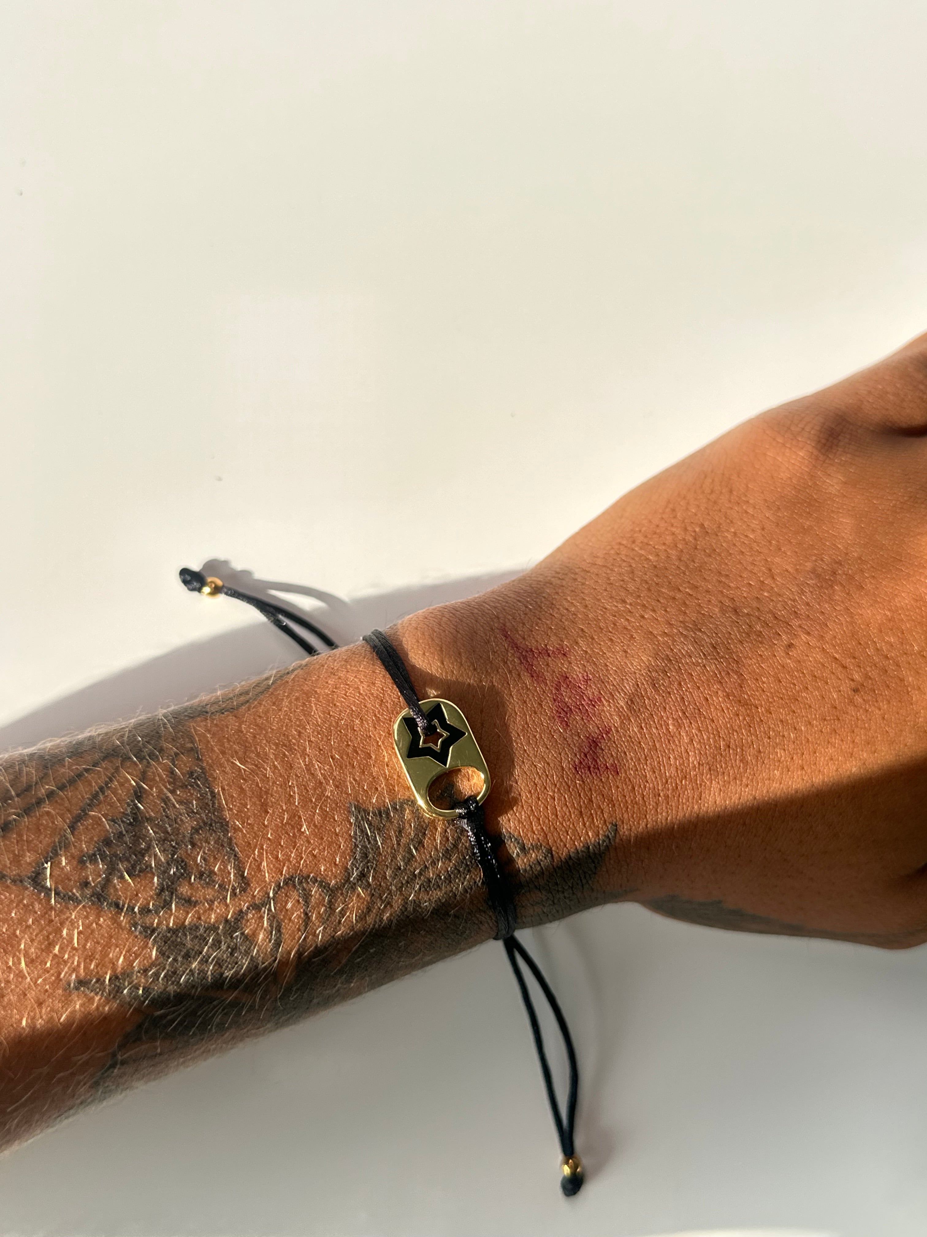 Luna adjustable bracelet (black Gold)