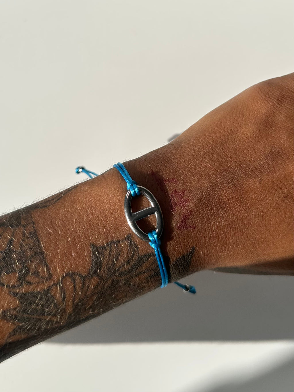 Large Cleo adjustable bracelet (silver)